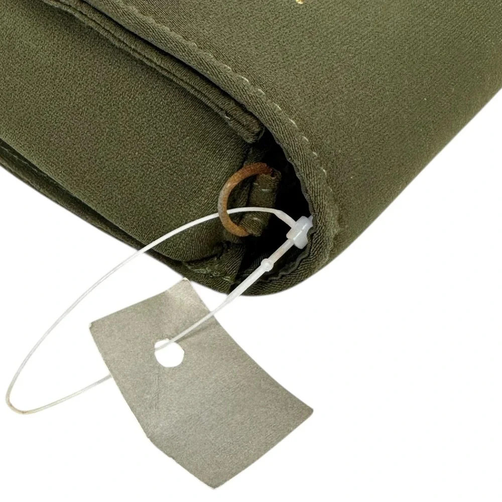 Unbranded brand style